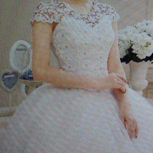 NWOT White Bridal Ball Gown Cap Sleeves Wedding Dress - Picture 2 of 6